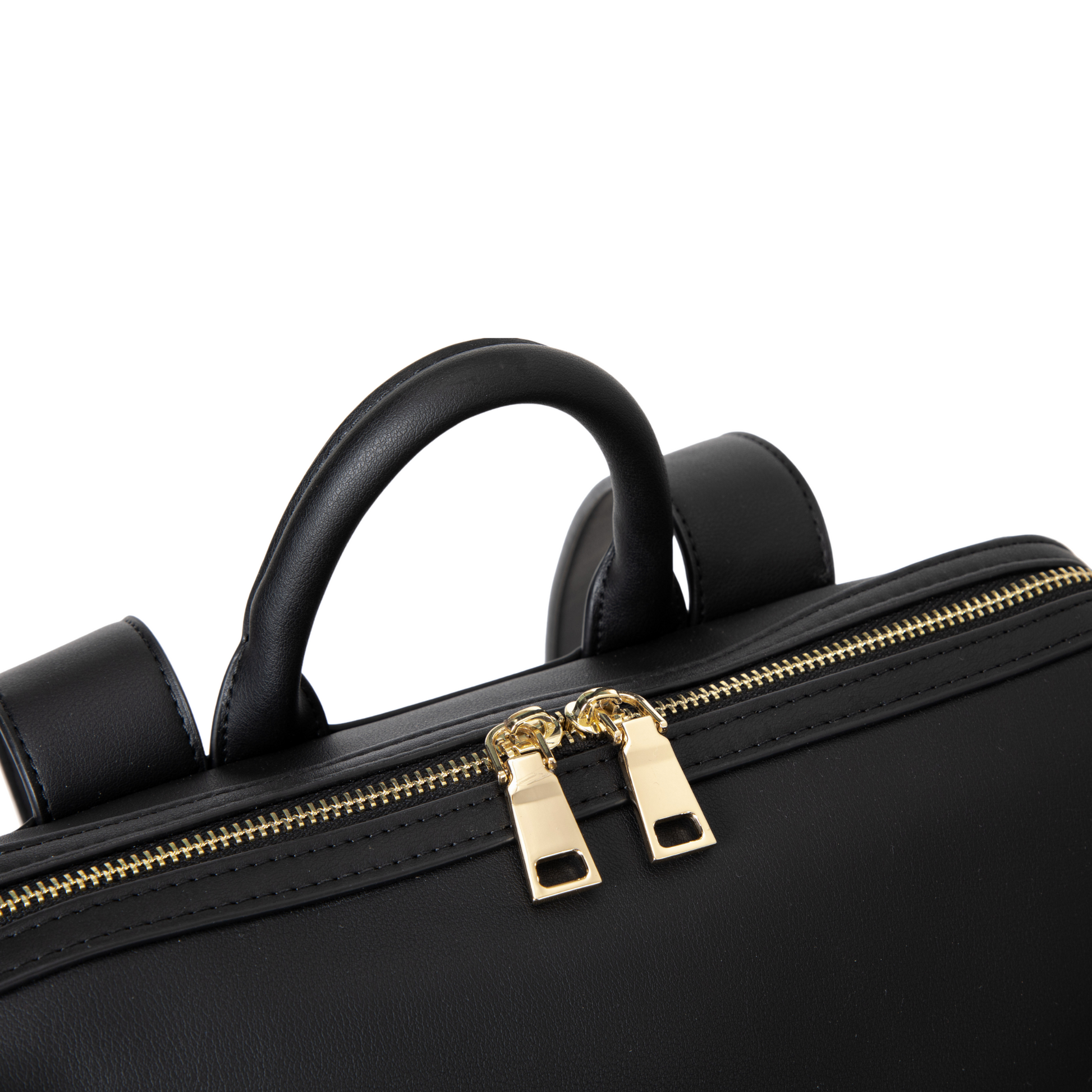 gold zipper of black bag - yuuma collection