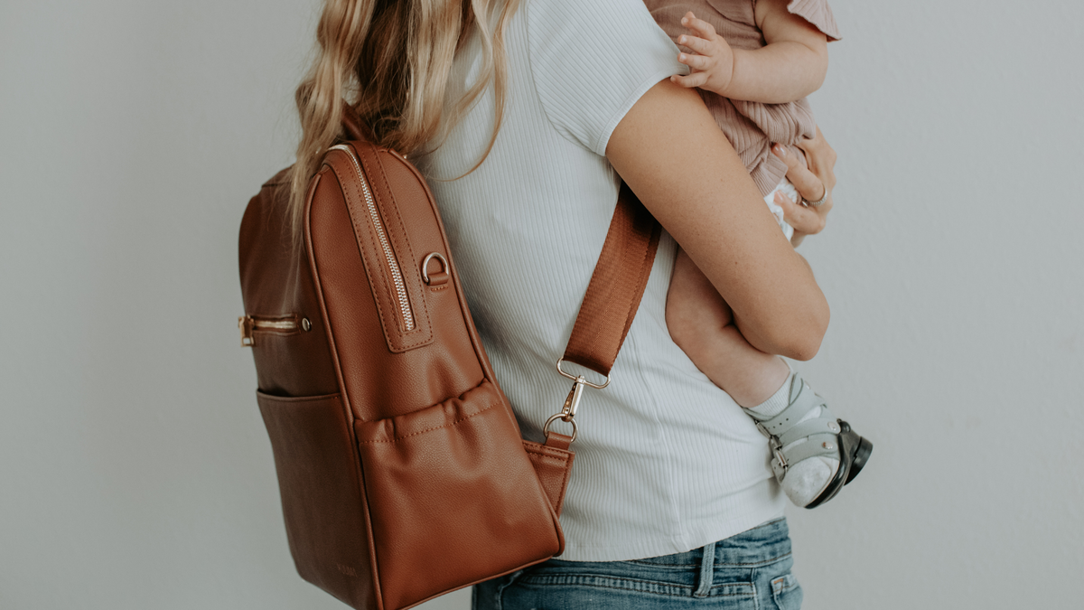 Ways to style a diaper bag Yuuma