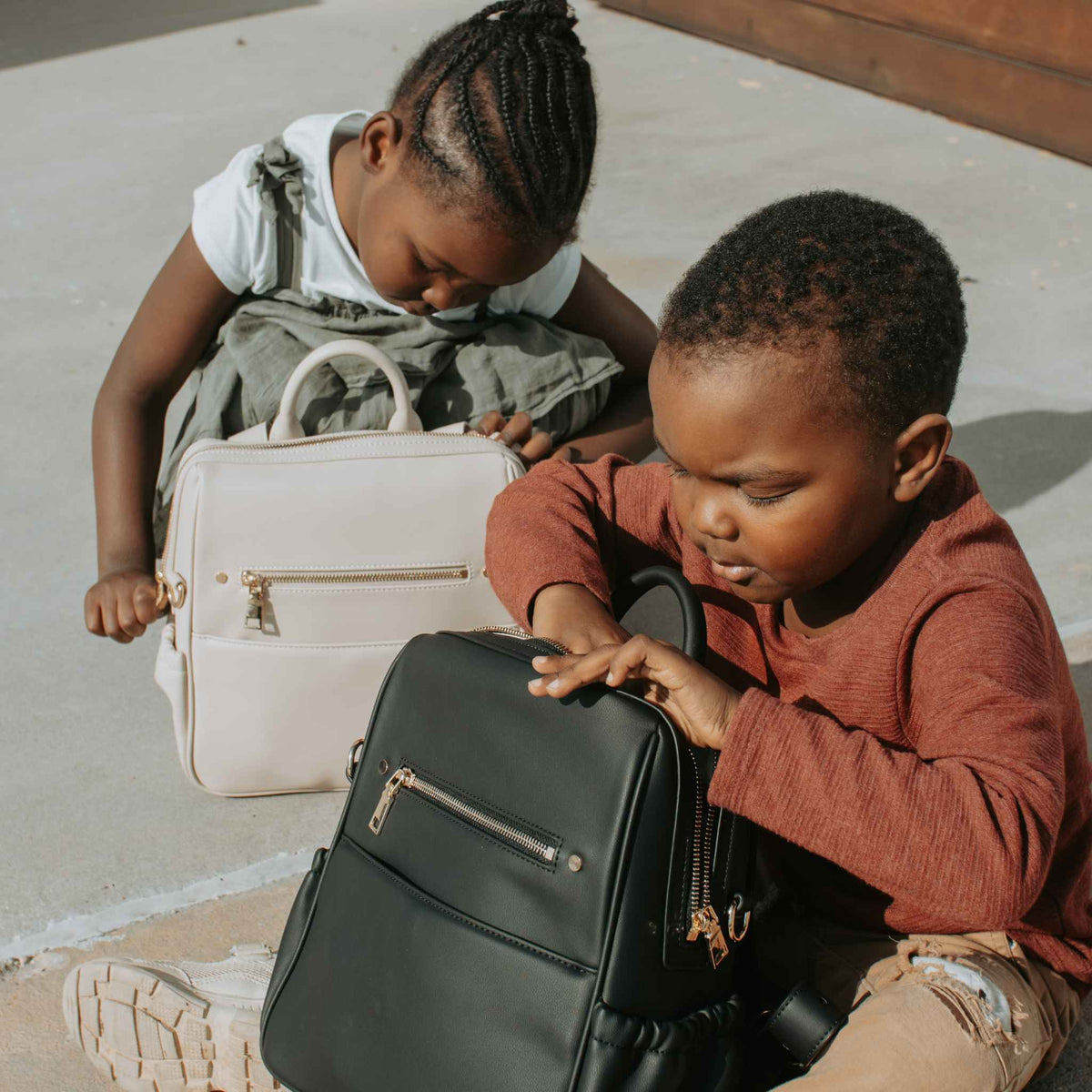 All New Moms Need These 14 Diaper Bag Essentials