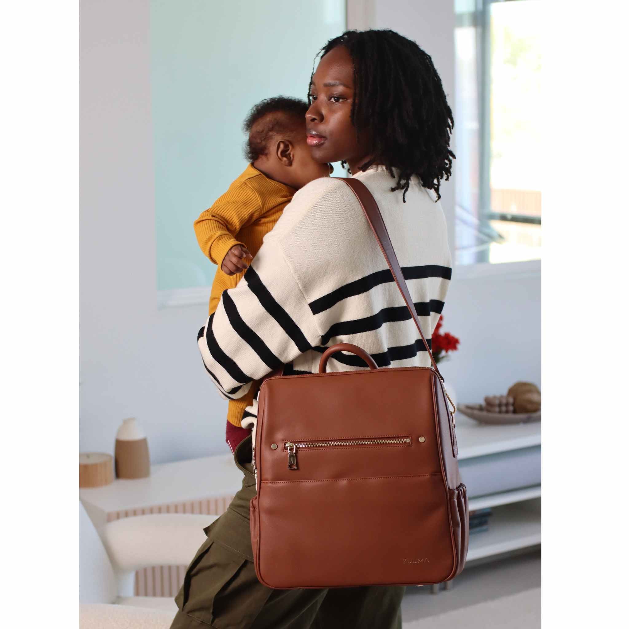 mom with baby and yuuma original bag
