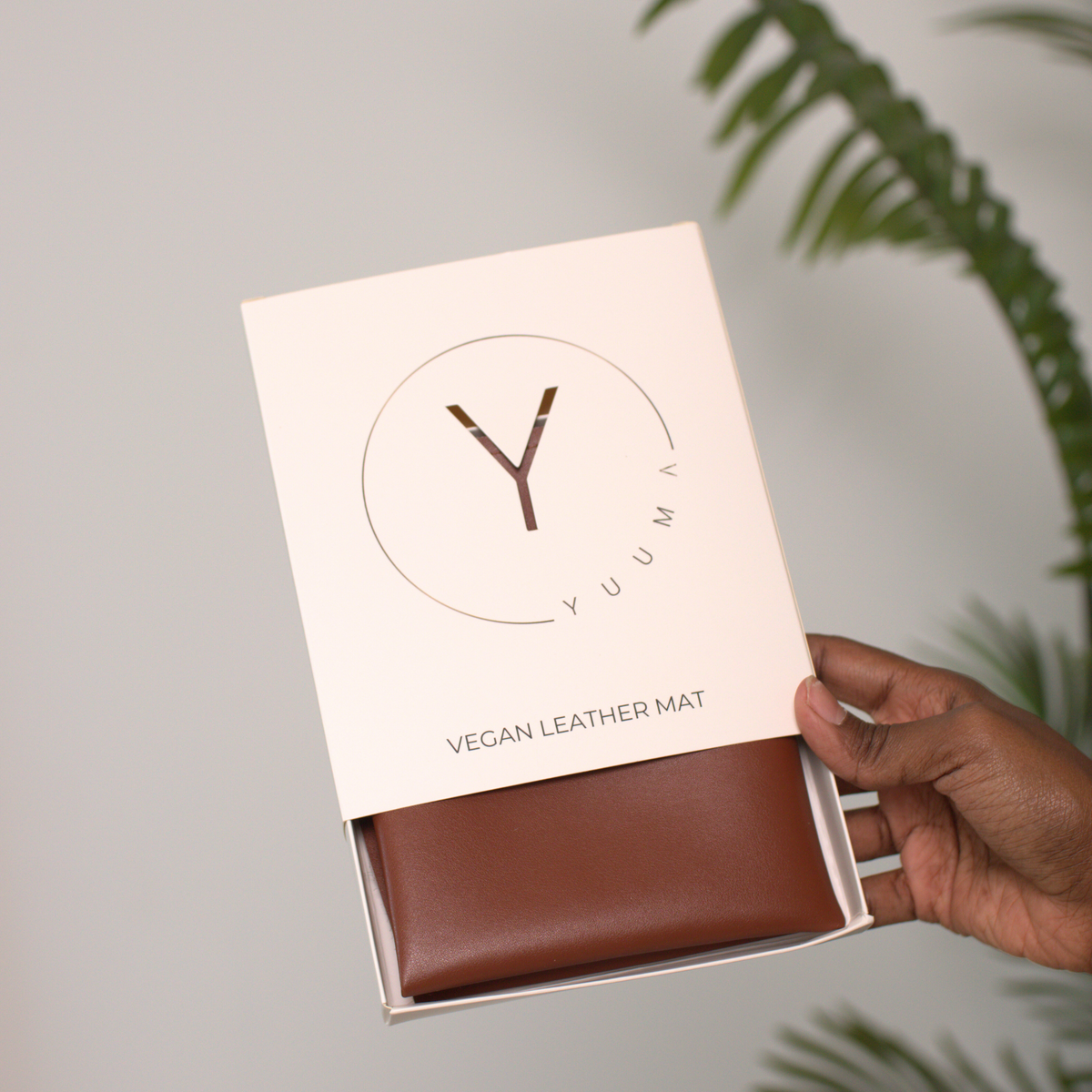 cinnamon vegan leather mat - yuuma collection