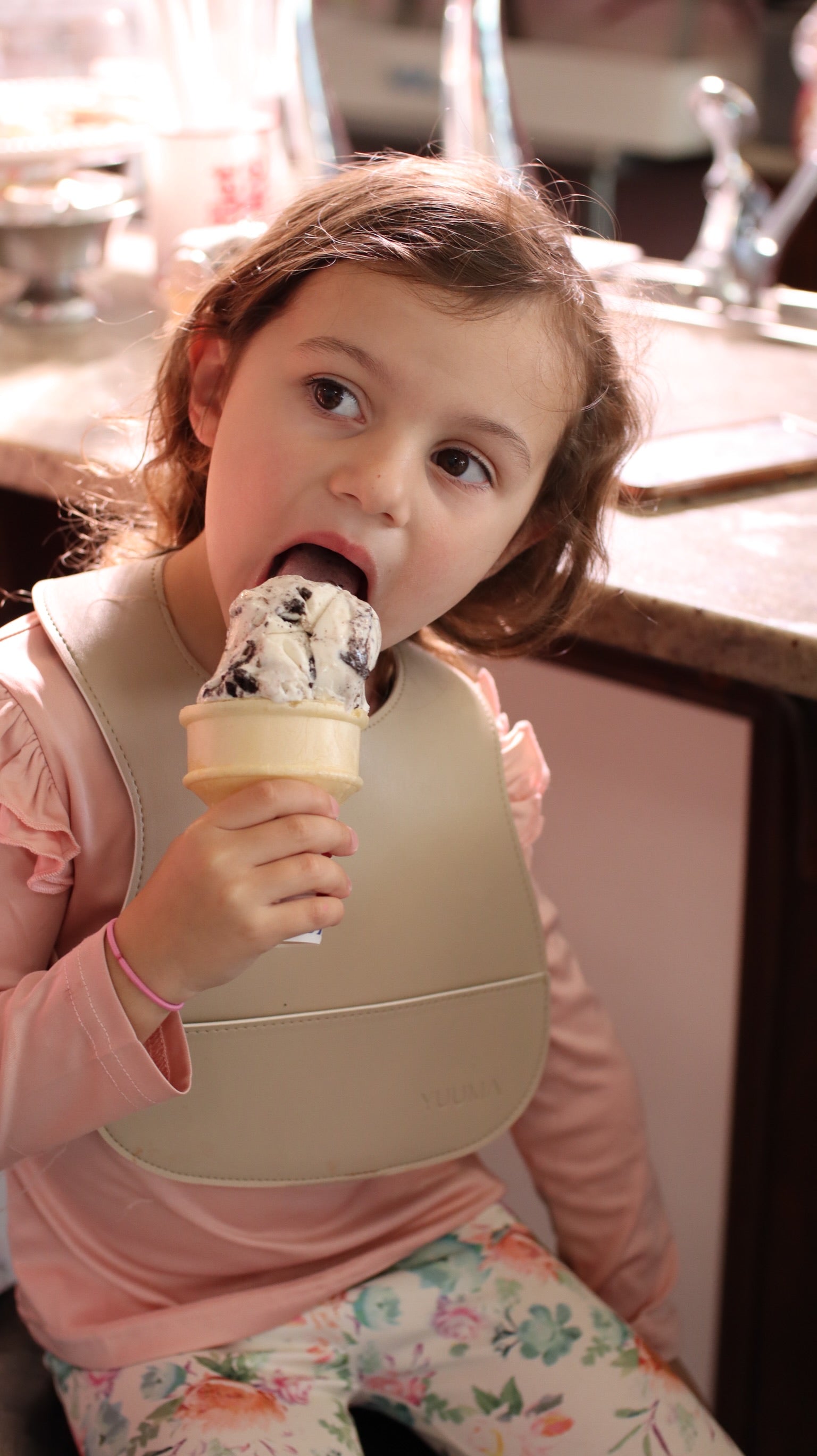 Vegan Leather Bib - YUUMA